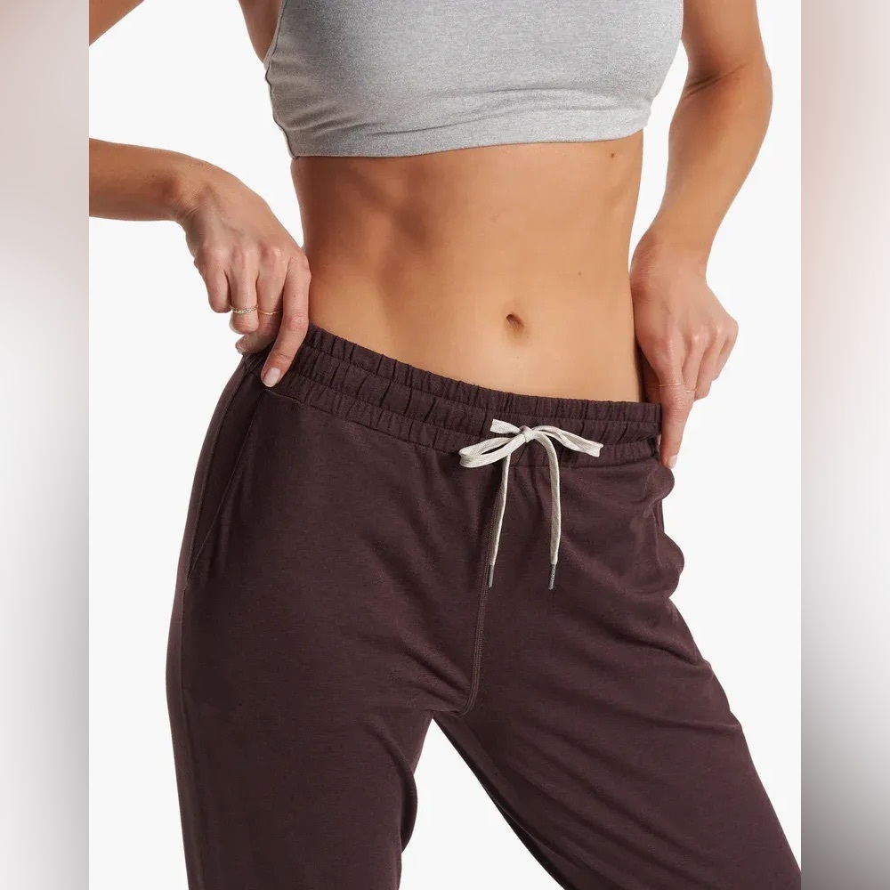 Vuori Performance Jogger - Picture 5 of 13